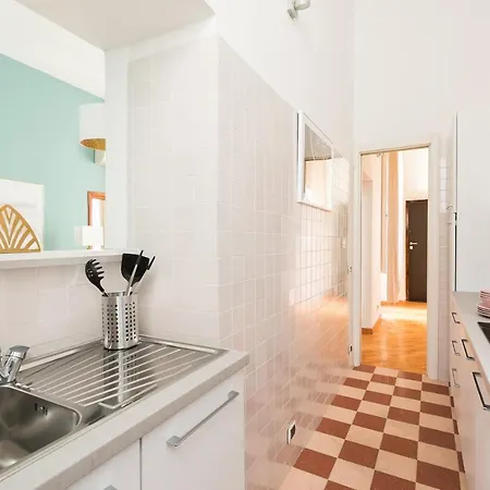 Veneto Avenue Apartment