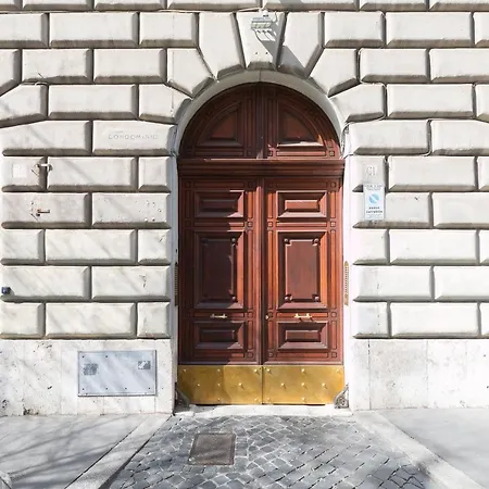 Veneto Avenue Apartment Rome
